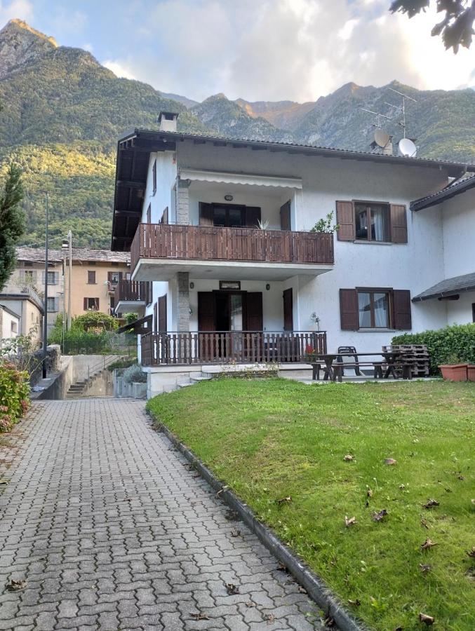 Casa Giorgia Apartment Prosto di Piuro Bagian luar foto