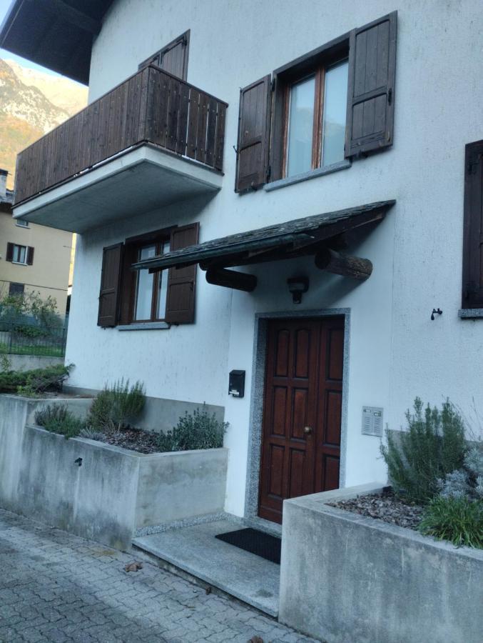 Casa Giorgia Apartment Prosto di Piuro Bagian luar foto